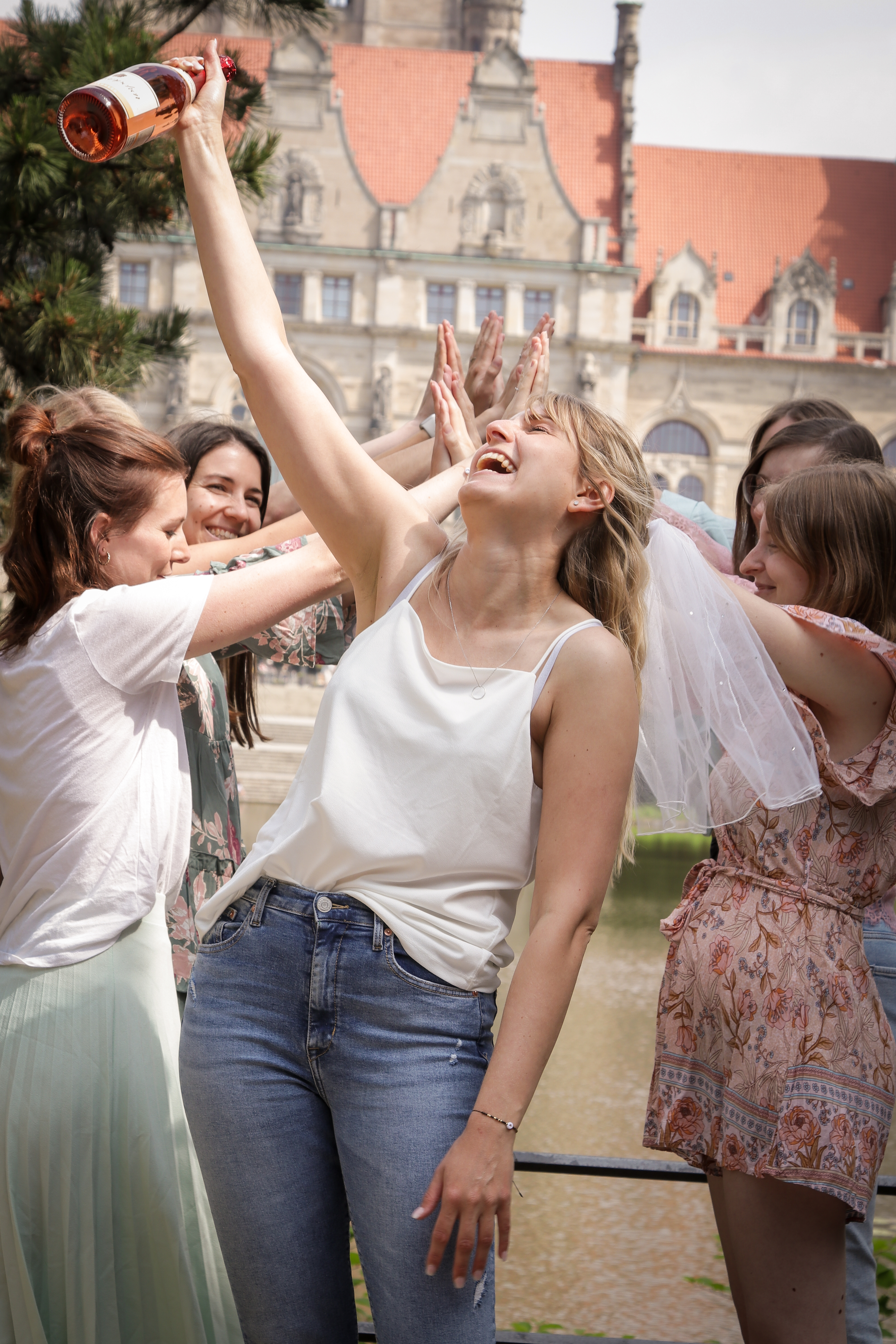 Junggesellenabschied Frauen voller Freude